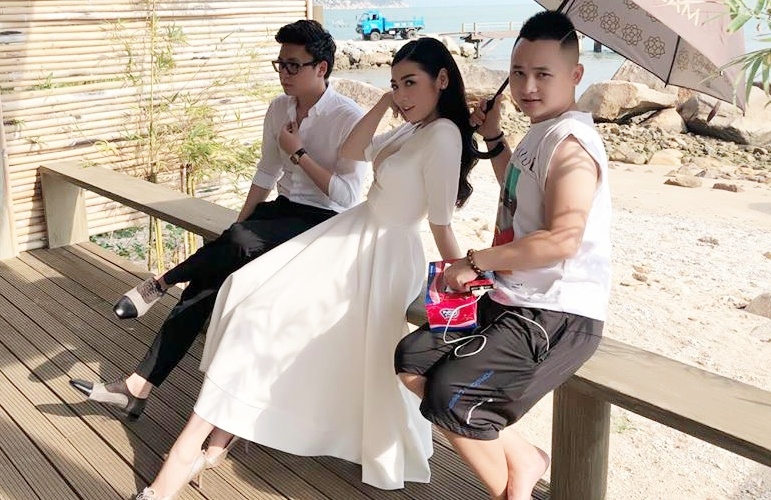 Tú Anh ốm, hôn phu khóa Facebook trước ngày cưới ảnh 1 Tu Anh om, hon phu khoa Facebook truoc ngay cuoi anh 1