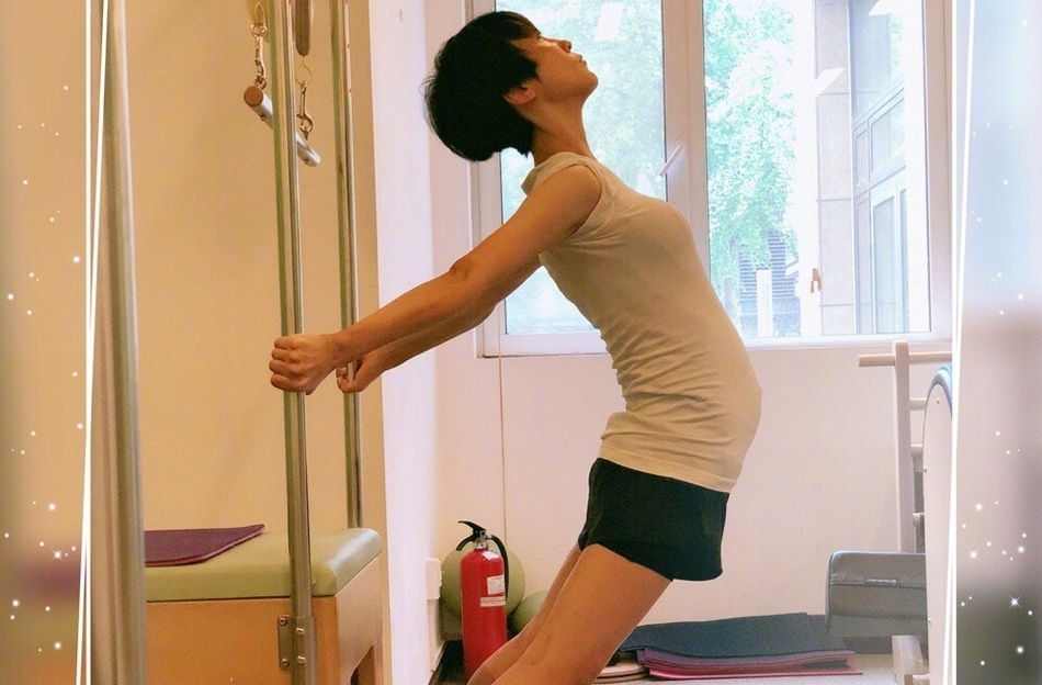 Vo Ngo Kinh lo lang vi bung qua nho du mang bau 7 thang hinh anh