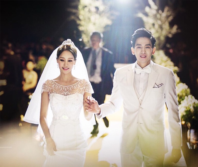 ca si Han U50 tre trung goi cam anh 7