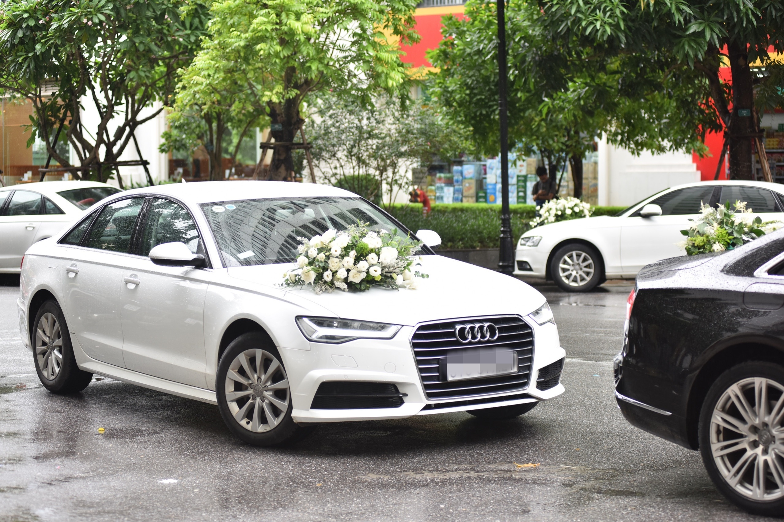 Dan xe sang trong le ruoc dau cua A hau Tu Anh anh 4