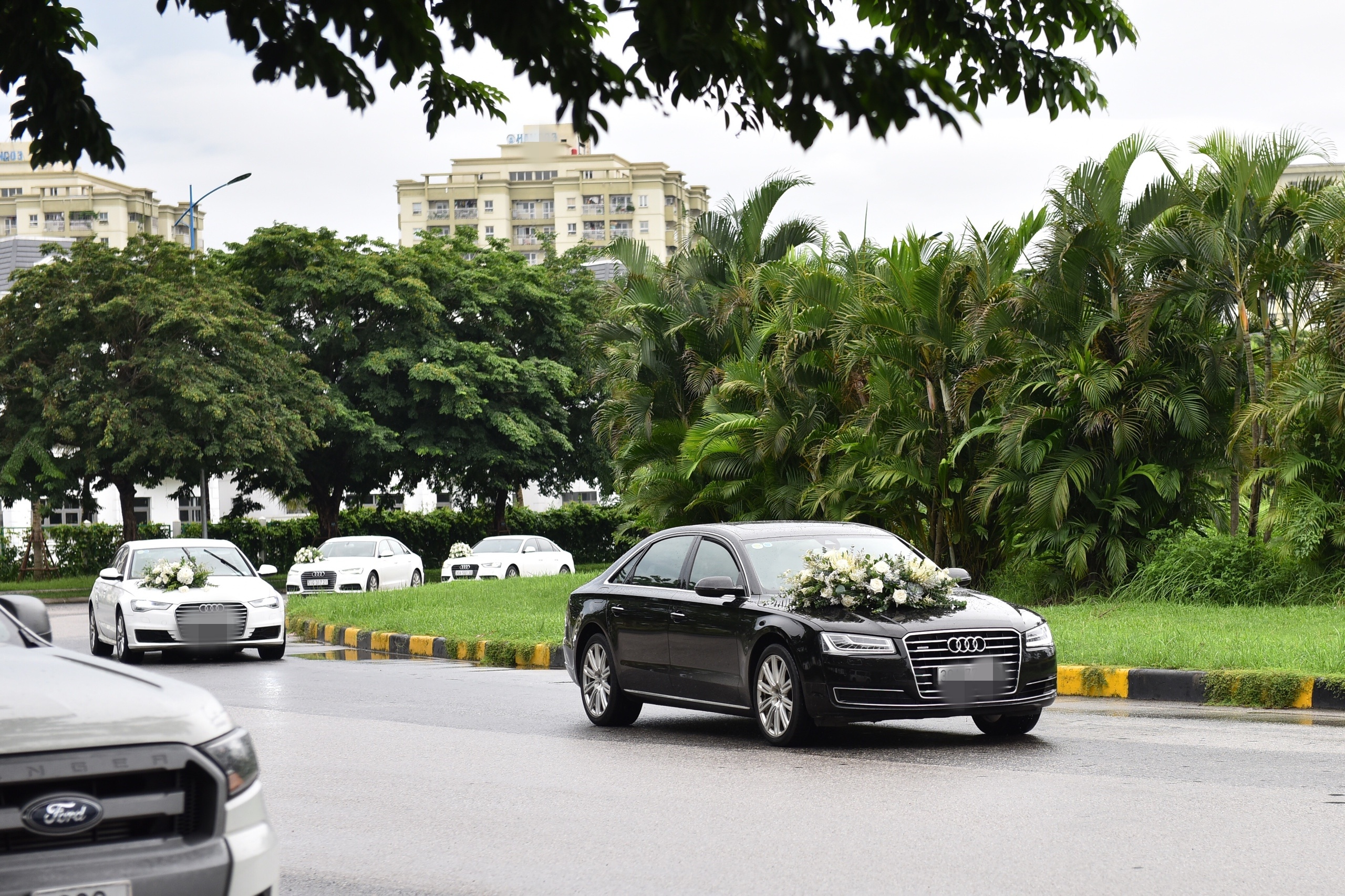 Dan xe sang trong le ruoc dau cua A hau Tu Anh anh 8