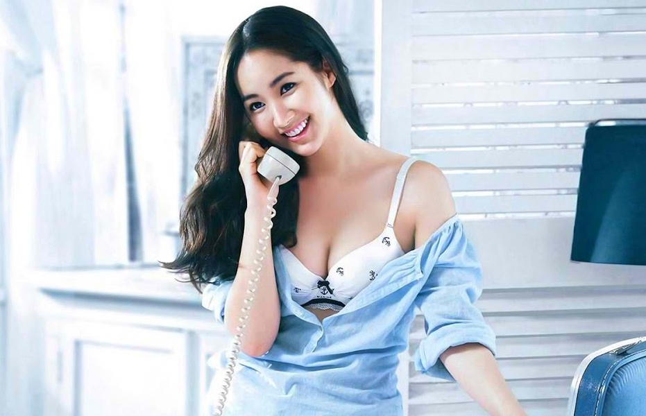 Ngoai hinh goi cam cua 'Thu ky Kim' Park Min Young hinh anh