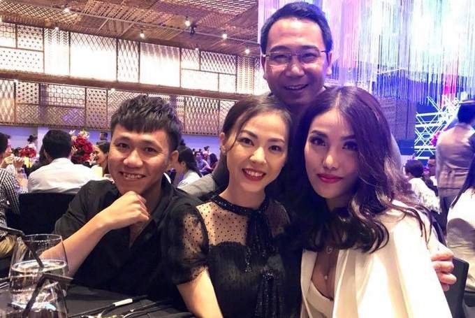 Lan Khue va Thuy Van cung du cuoi Thanh Nhan anh 1