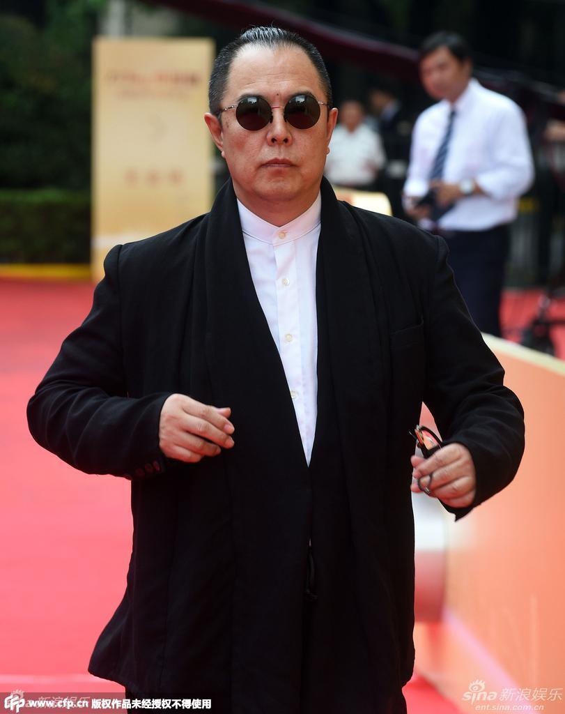 Sao Hoan Chau cach cach be boi lao ly anh 6