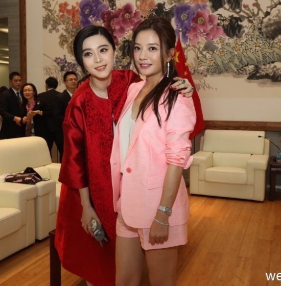 Cổ phiếu hai công ty liên quan đến Phạm Băng Băng ảnh 2 Co phieu hai cong ty lien quan den Pham Bang Bang anh 2