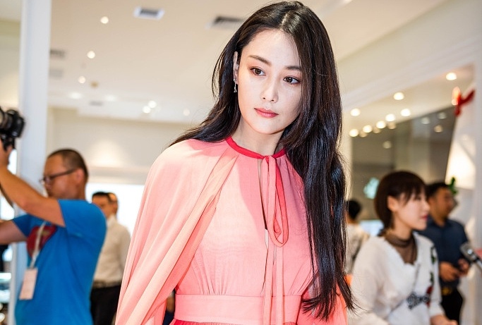 Trương Hinh Dư xuất hiện sau kết hôn ảnh 3 Truong Hinh Du xuat hien sau ket hon anh 3