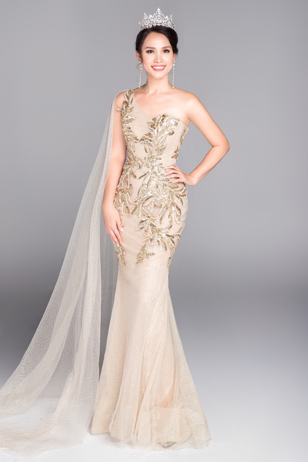 Hon nhan cac hoa hau Viet Nam anh 10