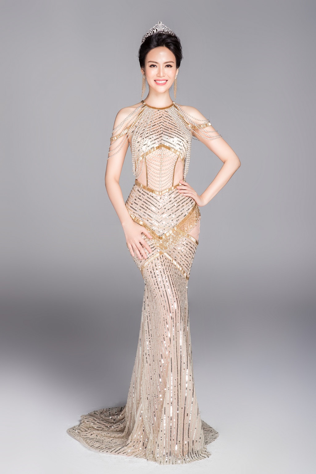 Hon nhan cac hoa hau Viet Nam anh 8