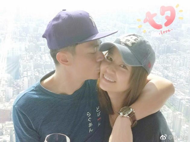 Lam Tam Nhu lan dau dang anh than mat ben Hoac Kien Hoa hinh anh