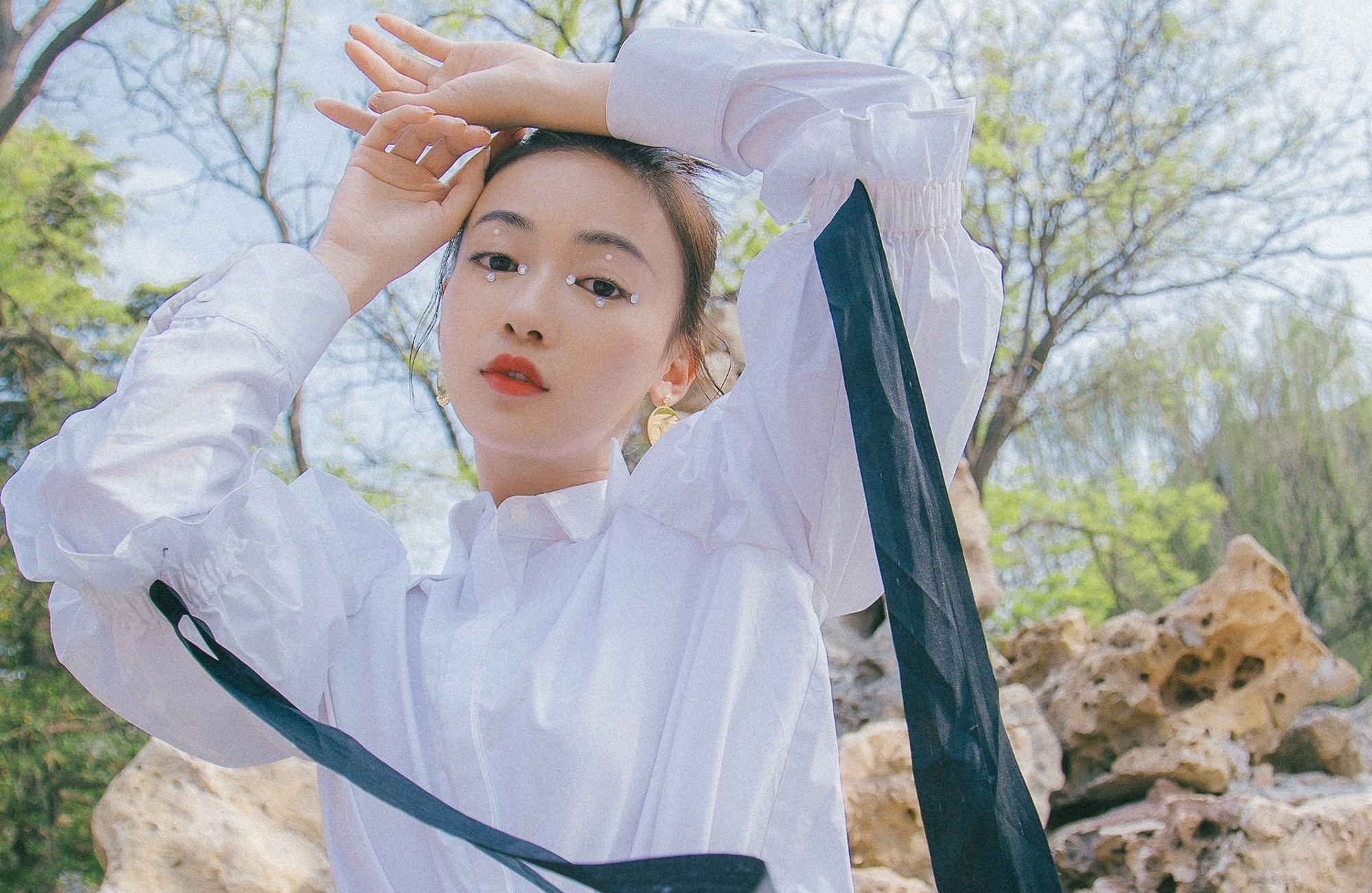 Nhan sac doi thuong cua Ngo Can Ngon anh 10