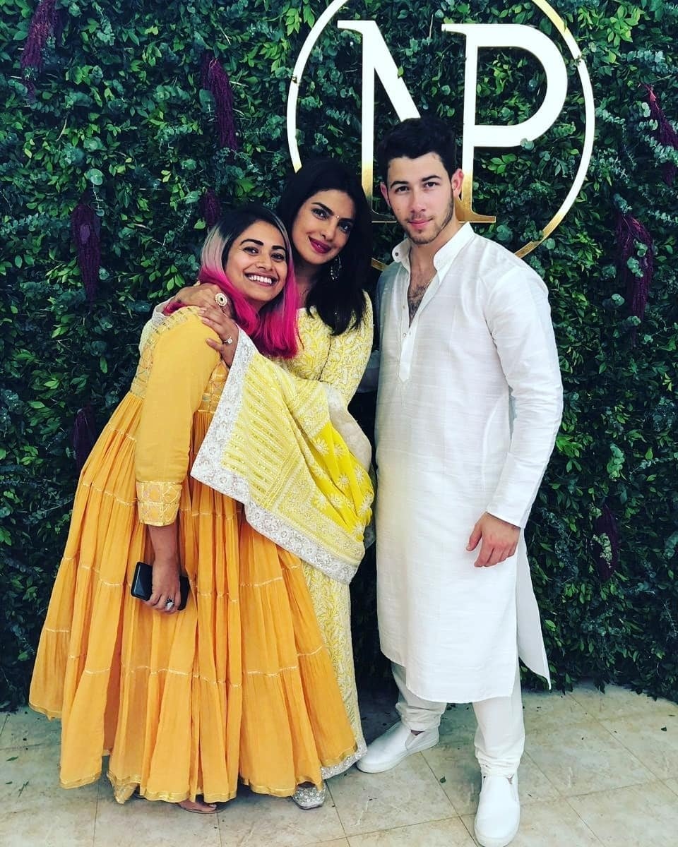 Nick Jonas dinh hon Priyanka Chopra anh 6
