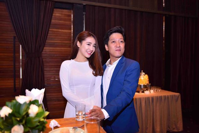 Lễ đính hôn Trường Giang và Nhã Phương ảnh 1 Le dinh hon Truong Giang va Nha Phuong anh 1