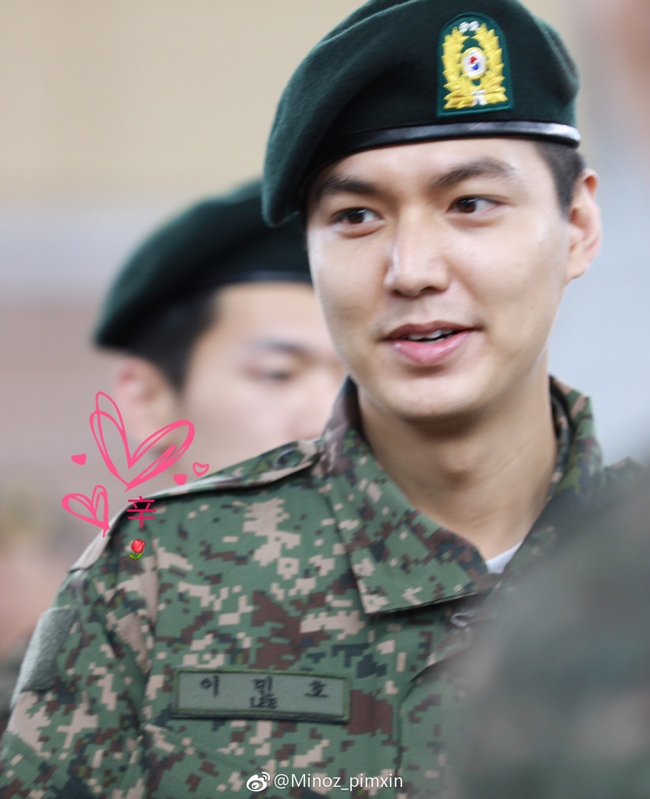 Sao Han nghia vu quan su anh 2