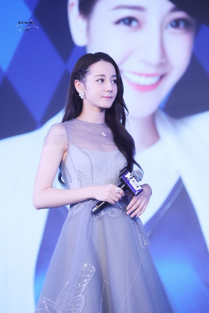 Dich Le Nhiet Ba anh khong chinh sua anh 5