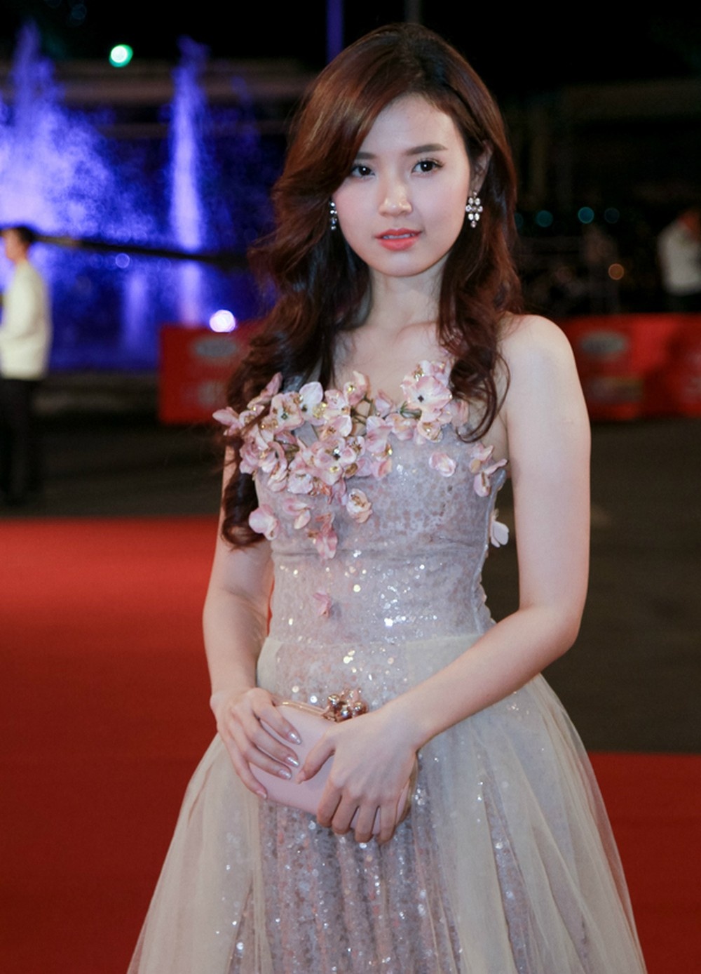 Nha Phuong Mai Phuong Nhung thien than ao trang anh 10