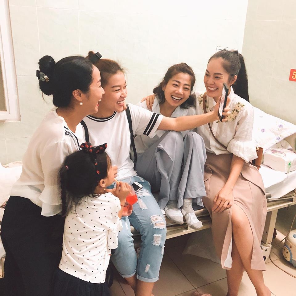 Nha Phuong Mai Phuong Nhung thien than ao trang anh 7