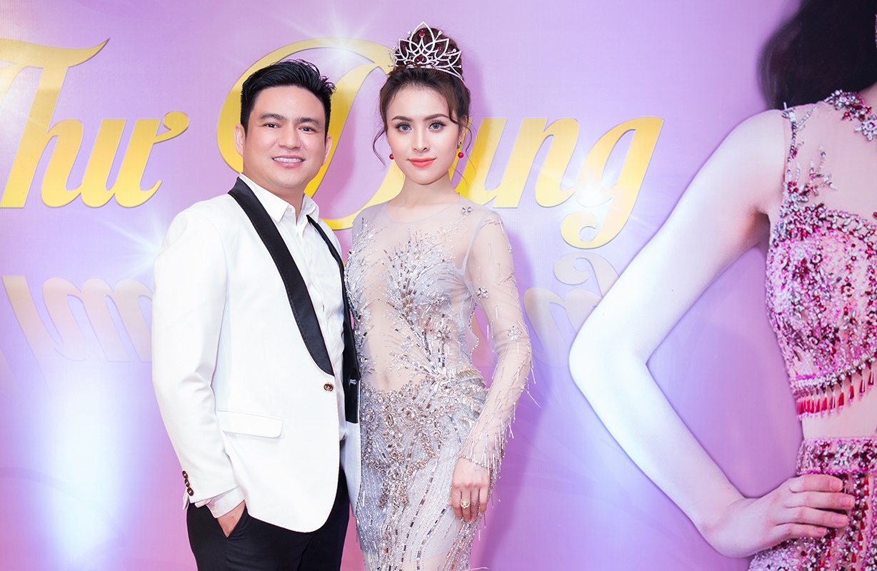 A hau Thu Dung ban dam anh 3