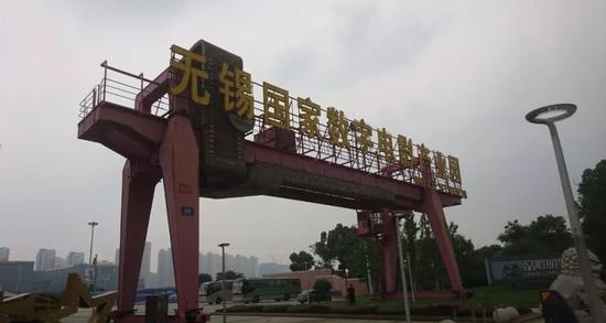 Cong ty Pham Bang Bang tron thue anh 2