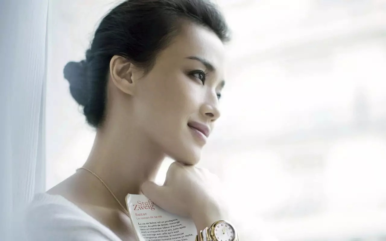 Thu Ky tuoi 42 anh 13