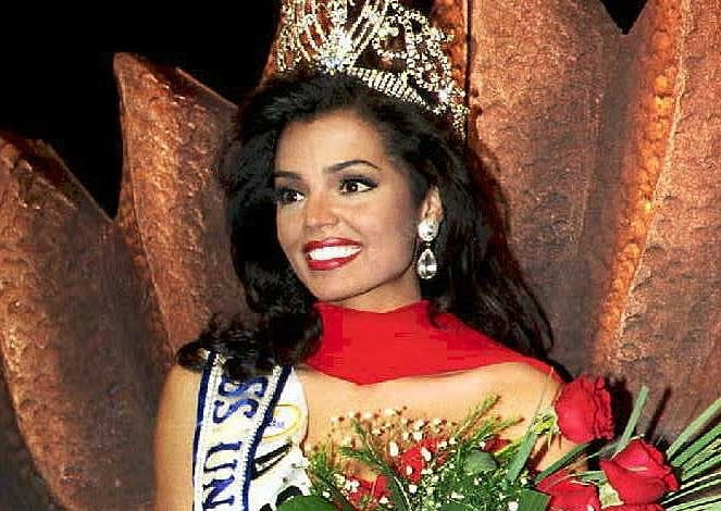 Hoa hau My qua doi anh 1