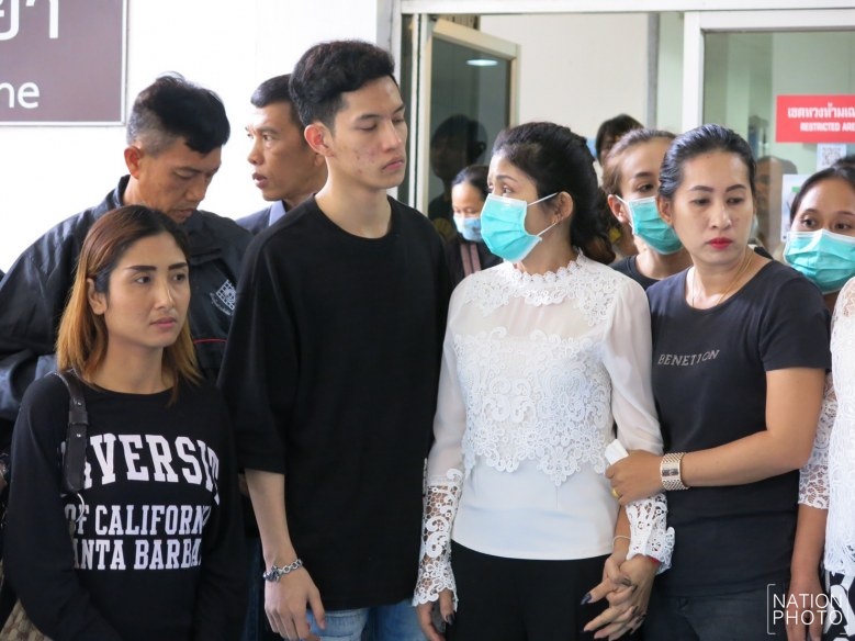 Nguoi dep Thai Lan uong thuoc sau tu tu anh 3