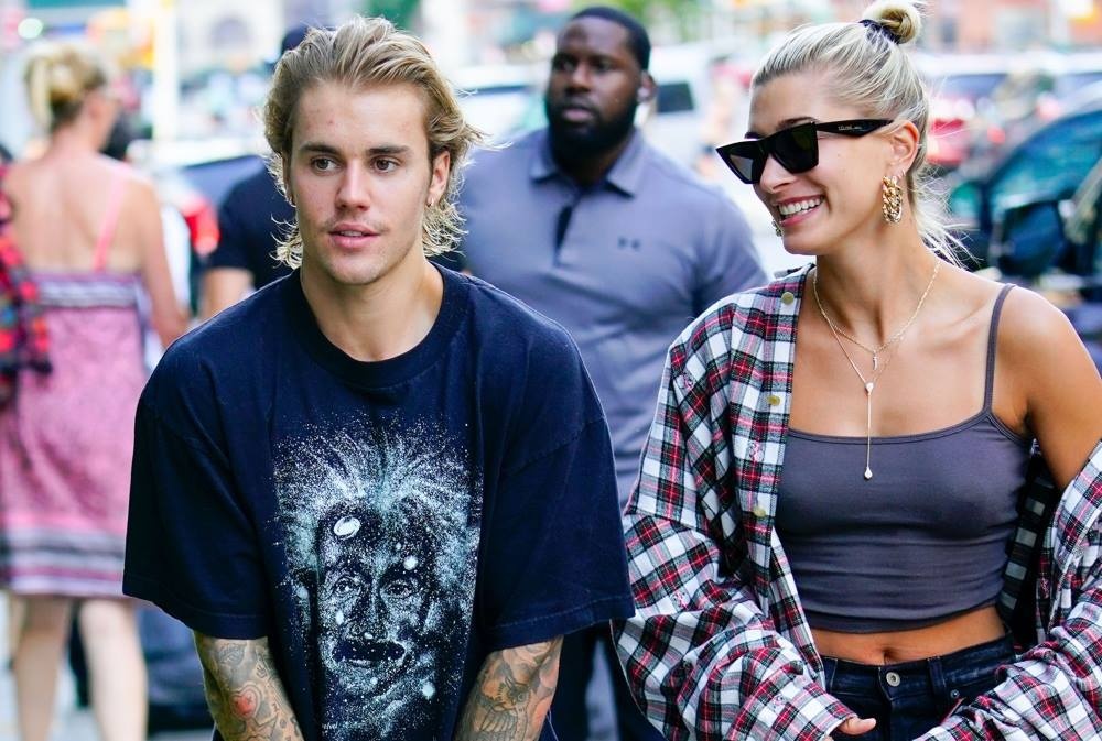 Justin Bieber va hon the di dang ky ket hon hinh anh