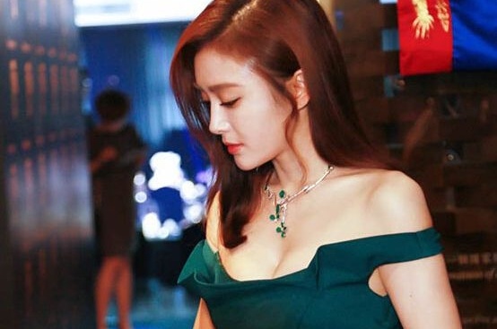 Tan Lam 'Dien Hi cong luoc' tu khau vay vi so lo vong mot hinh anh