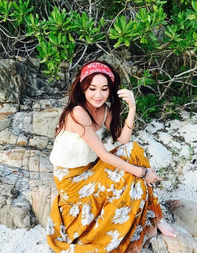 gu thoi trang On Bich Ha anh 3