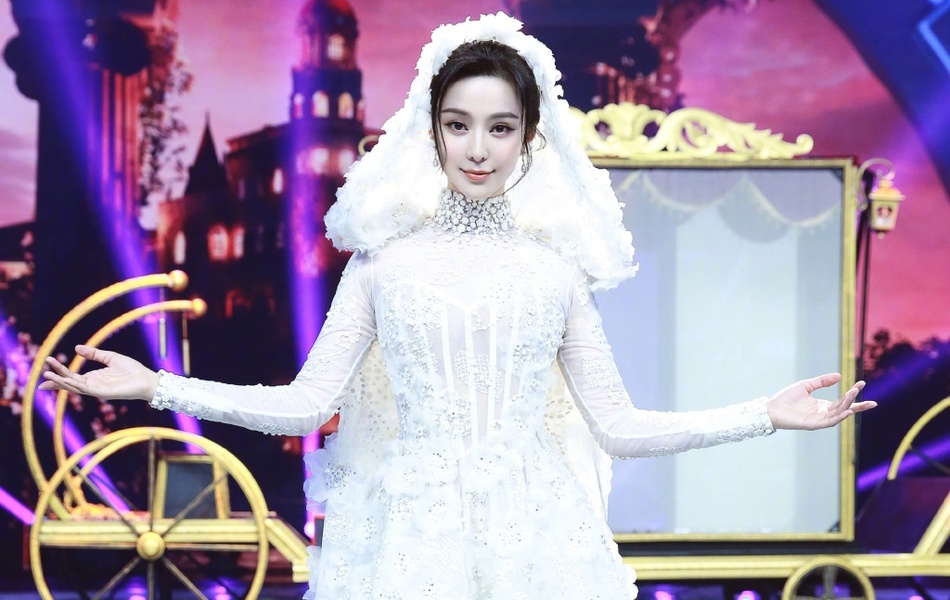 Phạm Băng Băng trốn thuế ảnh 3 Pham Bang Bang tron thue anh 3