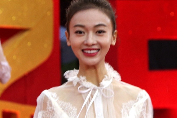 'Dien Hi cong luoc' Ngo Can Ngon gay go sau on ao hach dich hinh anh