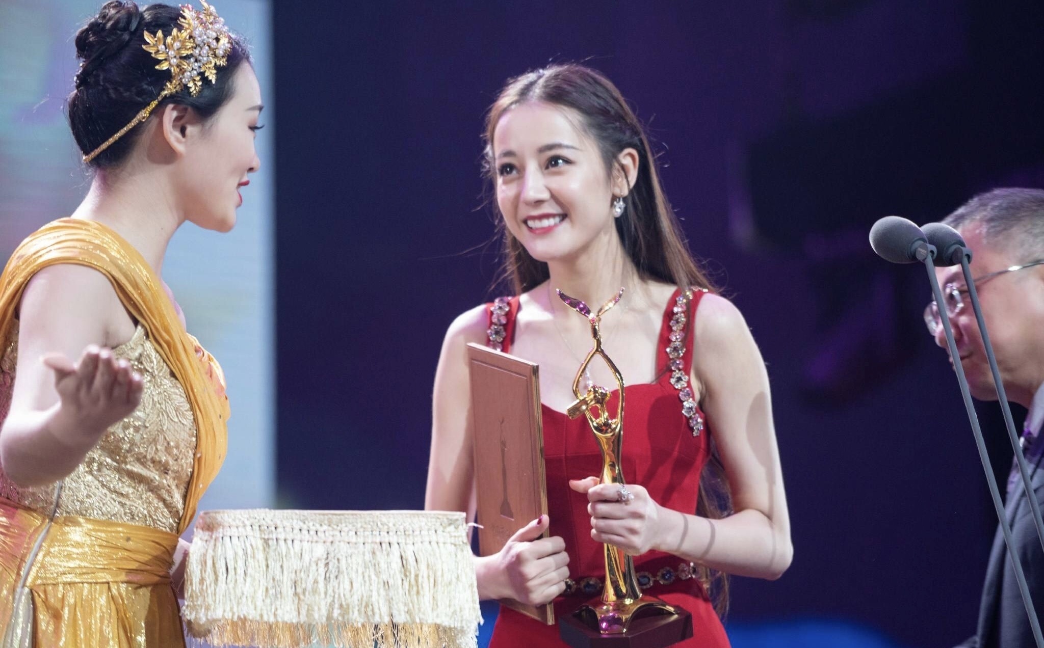 Dich Le Nhiet Ba thang tai Kim Ung anh 2