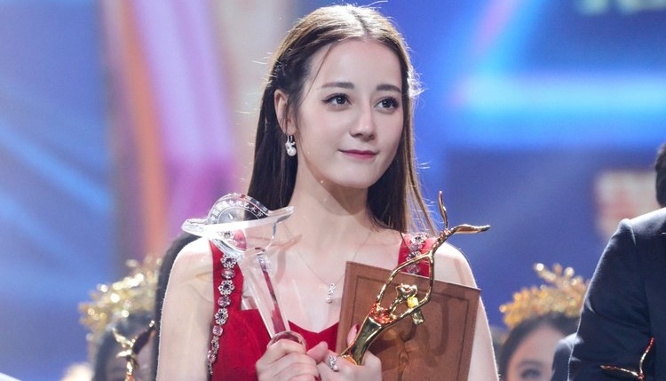 Dich Le Nhiet Ba thang tai Kim Ung anh 3