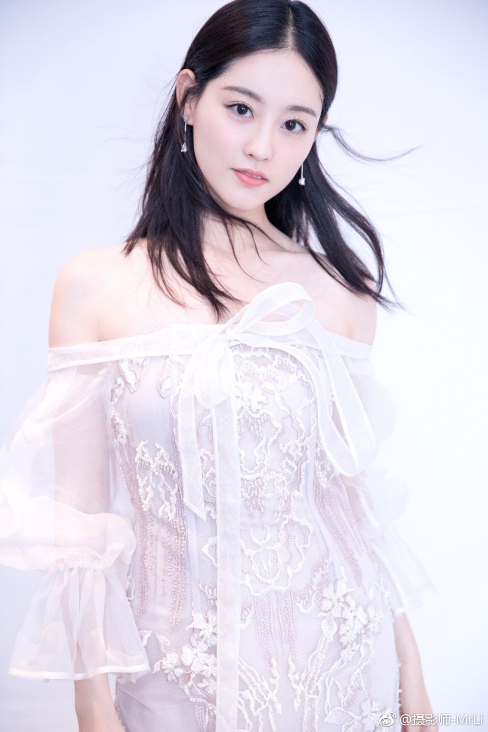 Chuc Tu Dan Y thien do long ky anh 15