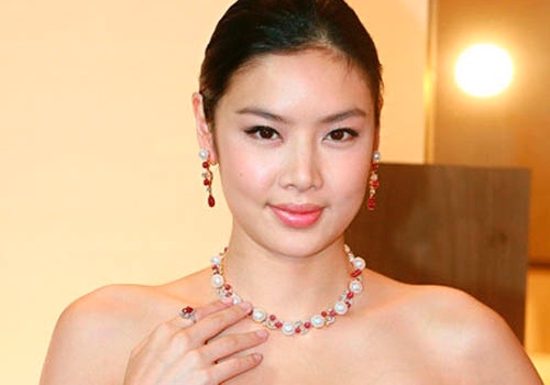 Lạc Cơ Nhi mang thai ảnh 2 Lac Co Nhi mang thai anh 2