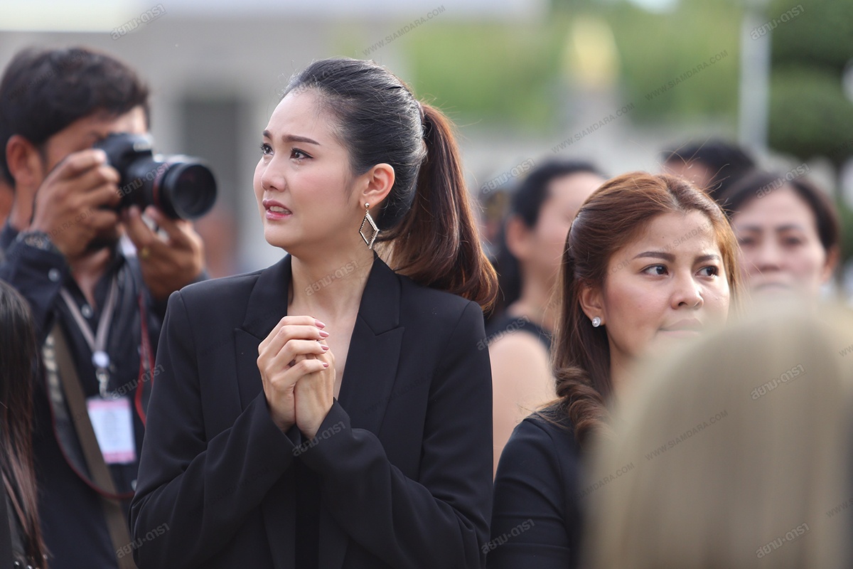 A hau Thai Lan qua doi anh 8