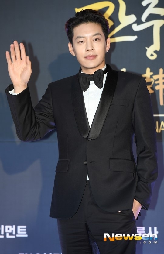 Sao Han tren tham do anh 8