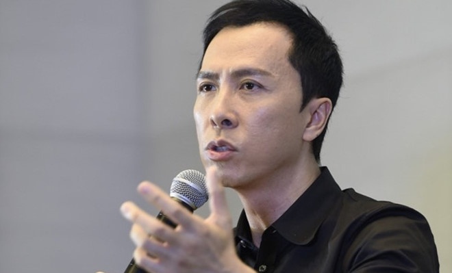 Chan Tu Dan bi nem da anh 1