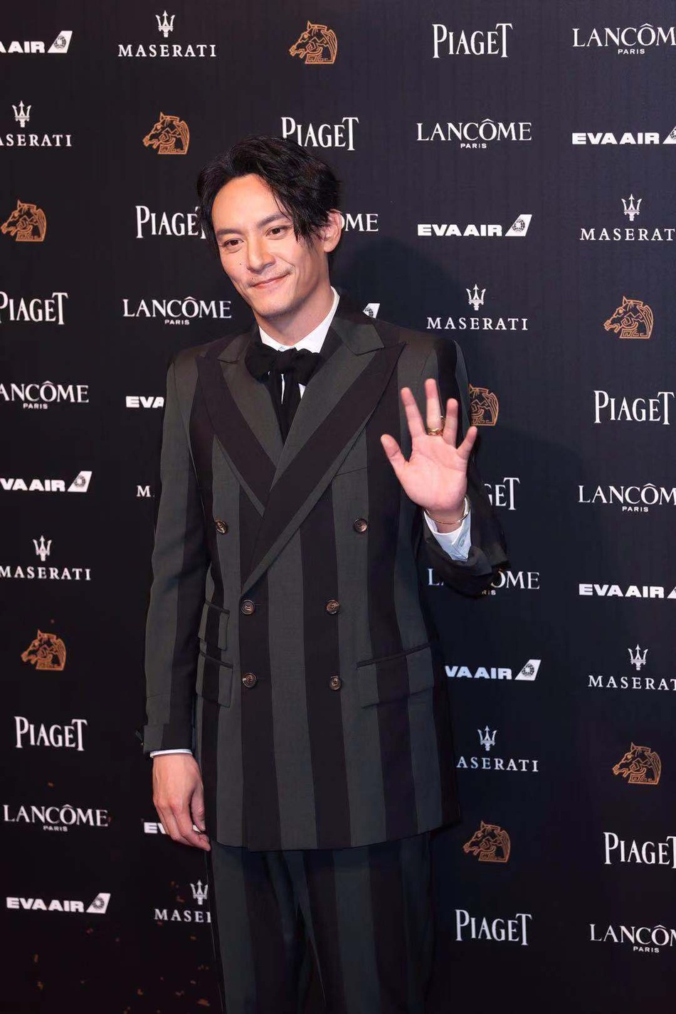 Dan sao tren tham do Kim Ma anh 9