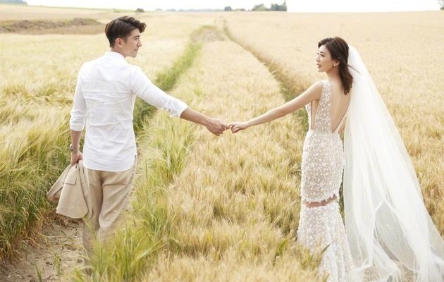 Giả Tịnh Văn cưới ảnh 2 Gia Tinh Van cuoi anh 2