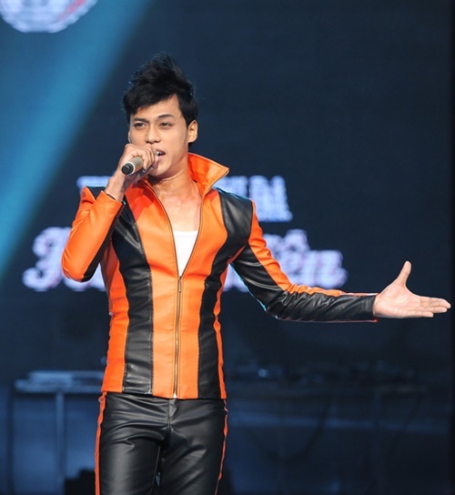 Phan Ngọc Luân và Đàm Vĩnh Hưng ảnh 2 Phan Ngoc Luan va Dam Vinh Hung anh 2