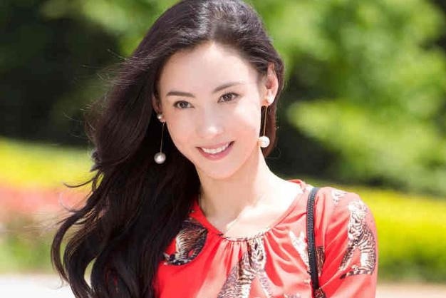 Truong Ba Chi vua bi mat sinh con thu ba? hinh anh