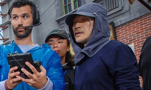 'Vua hai kich 2' cua Chau Tinh Tri doi dau Thanh Long va Co Thien Lac hinh anh