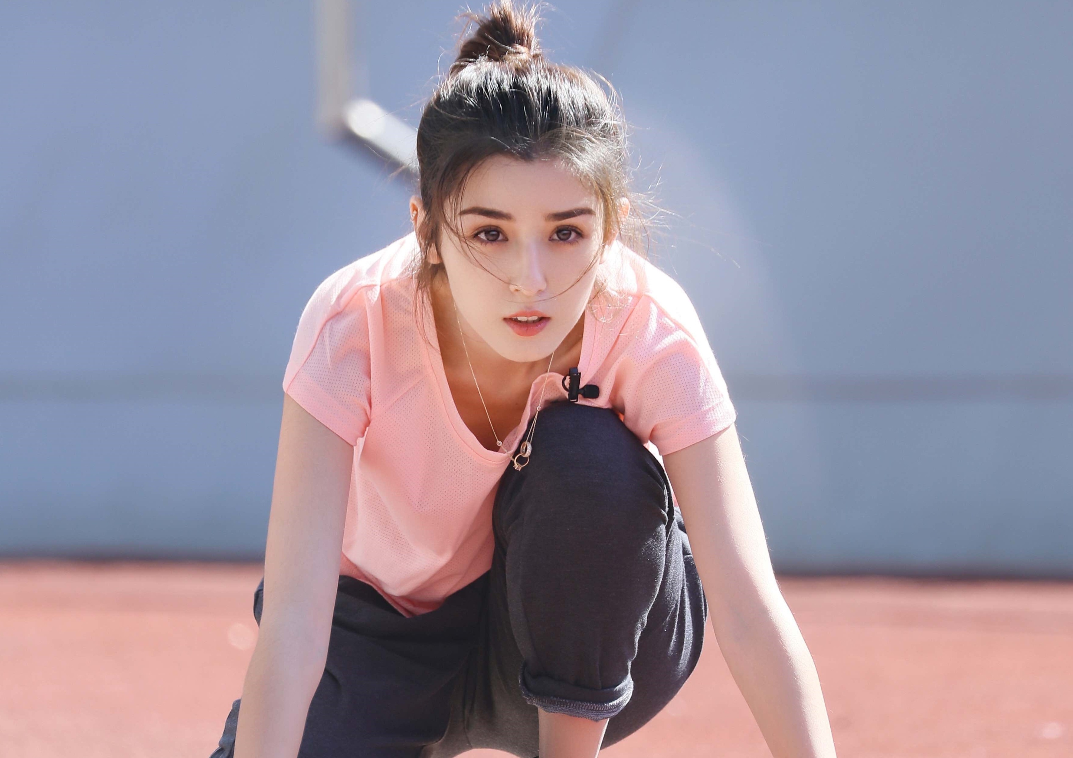 My nu Tan Cuong Cap Ny Khac Tu anh 5