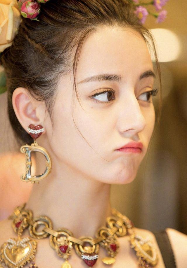 Sao hoa ngu dep nhu hoa hau anh 5