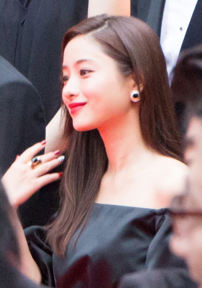 Ishihara Satomi goi cam va xinh dep anh 10