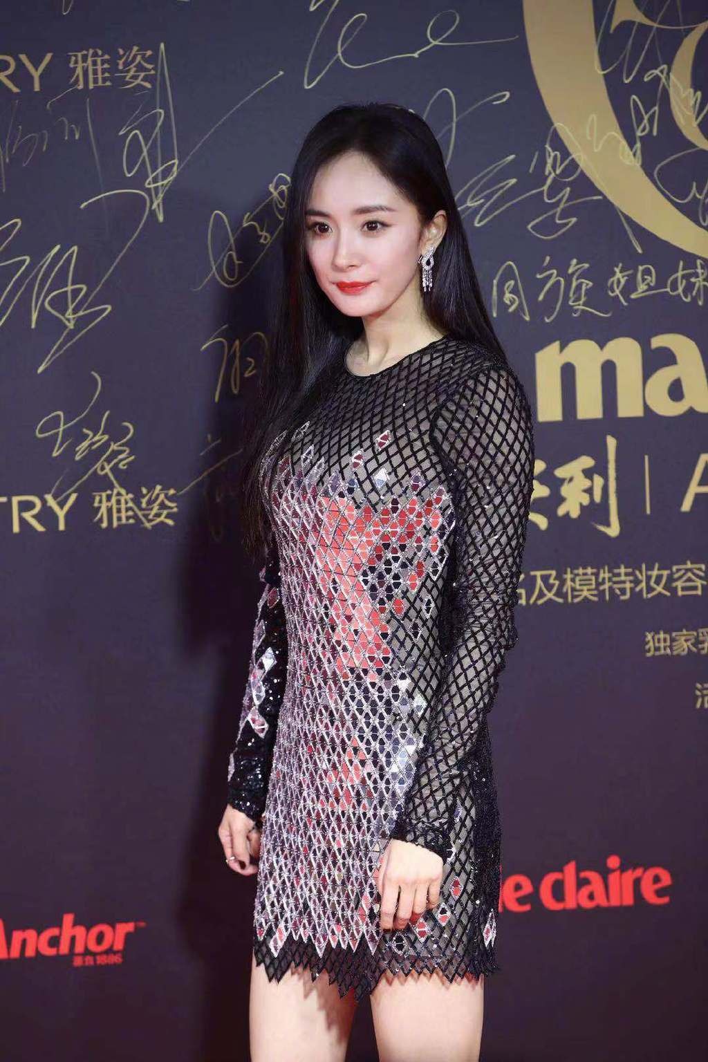 Dan sao tren tham do anh 6