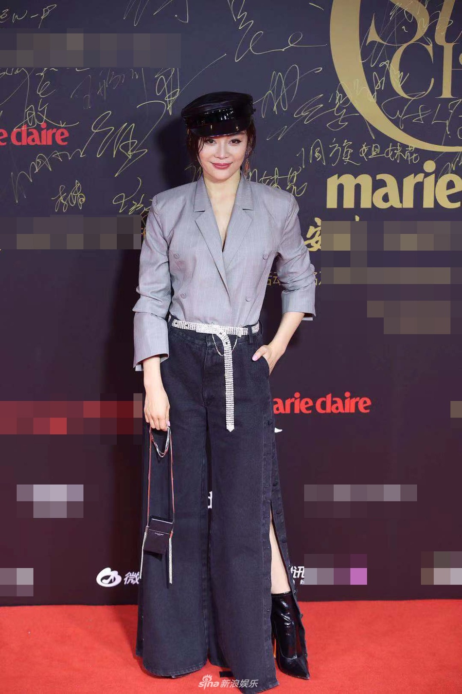 Dan sao tren tham do anh 9