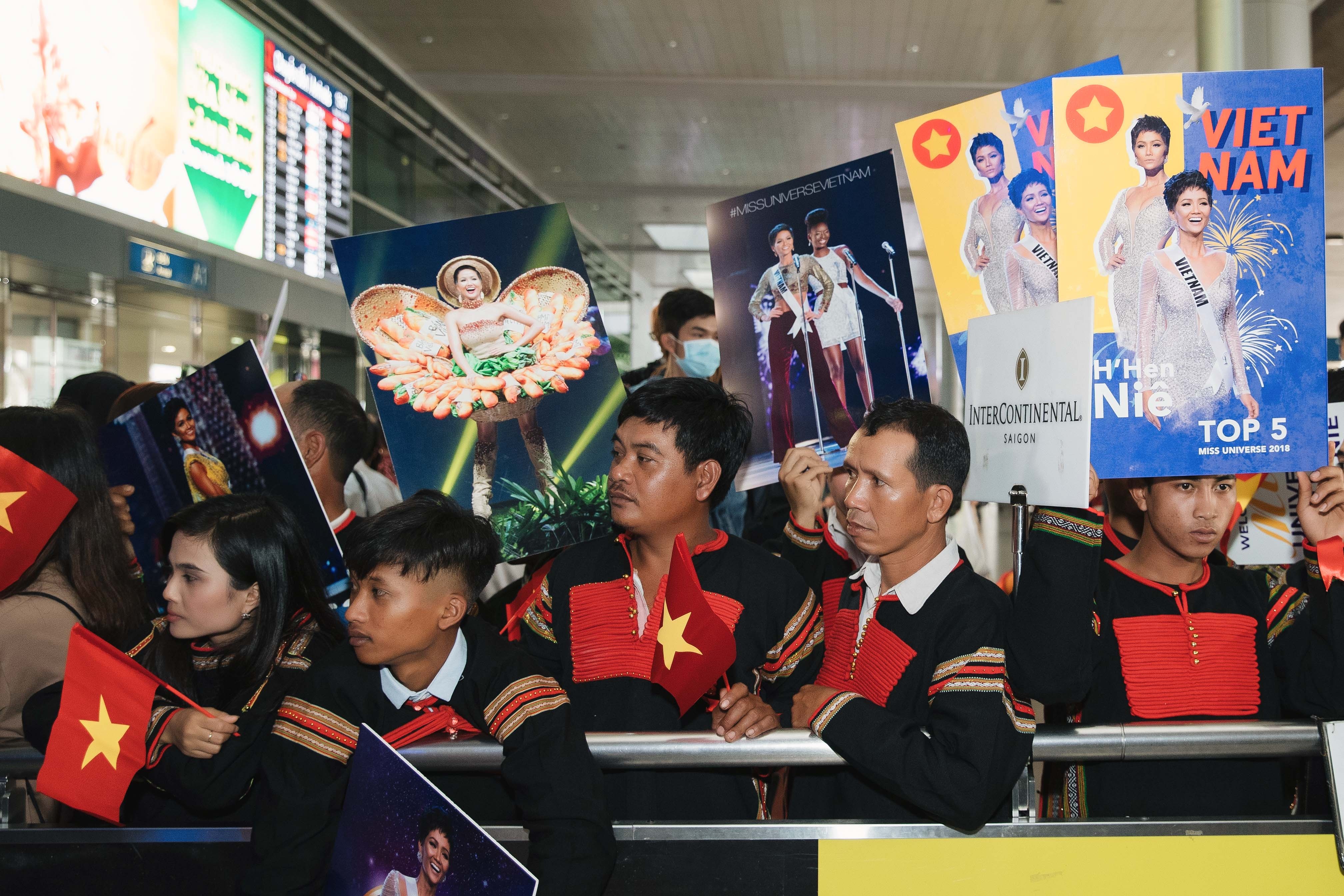 H'Hen Nie ve Viet Nam anh 5