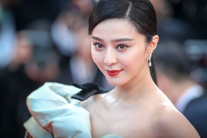 nghệ sĩ có giá trị thương mại cao ảnh 2 nghe si co gia tri thuong mai cao anh 2