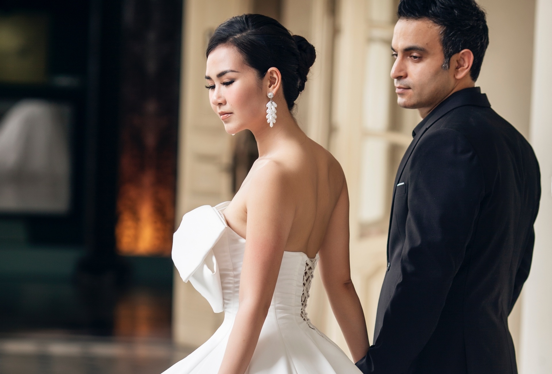 Vo Ha Tram cuoi anh 8